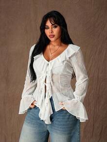 Rustia Blus Wanita Ukuran Besar Model V-Neck dengan Ruffle dan Patchwork, Modis, Serbaguna, untuk Pemakaian Sehari-hari, Lengan Panjang Transparan - Putih - View 5