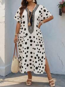 SHEIN LUNE Plus Size Polka Dot Print V-Neck Slit Casual Short Sleeve Dress - Multicolor - View 4