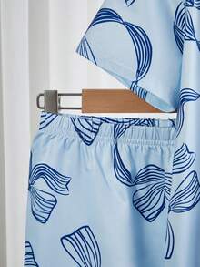 Bộ đồ ngủ 2 mảnh cho bé gái, gồm áo khoác ngắn tay và quần short in hình bướm màu xanh dương, thời trang và thanh lịch. - Màu xanh lam - Xem 6