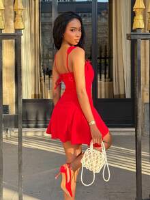 Mima John 情人节浪漫红色细肩带蝴蝶结紧身鱼尾迷你连衣裙女士派对太阳裙 - 紅色 - 查看 4