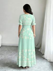 Modelyn 杏色花卉和三角形图案数码印花浅绿色圆领长袖A字连衣裙，女士，春季 - 彩色 - 查看 2