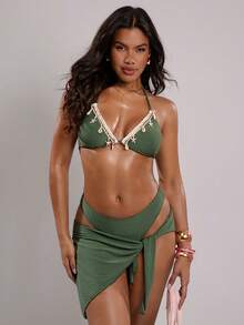 Swim Vcay Set da 3 pezzi da donna per l'estate composto da: borsa a tracolla in tessuto verde oliva con decorazioni di stelle marine e conchiglie, bikini triangolare coordinato, costume da bagno elegante e sexy per spiaggia, piscina e feste. Outfit estivo da donna in due pezzi, completo vacanziero verde salvia. - Verde militare - Visualizzare 7