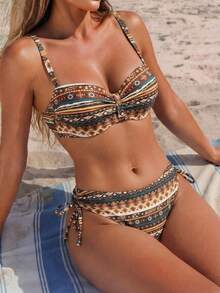 Swim Lushoire Conjunto de bikini de 2 piezas con parte superior con tirantes de espagueti y espalda descubierta con efecto push-up y Bottom triangular con cordón lateral, estampado aleatorio, para primavera/verano - Multicolor - Ver 1