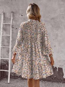 EMERY ROSE Lässiges, simples, kurzes Damenrock mit V-Ausschnitt, Dreiviertelarm, retrofloral Muster, geeignet für Herbst und Winter, schickes Kleid, Damensommerkleid, Frühlingsoutfit für Damen, Sommerkleid mit Ärmeln, Sommerkleid für Damen, florales Damenkasualkleid, Damenkleid mit Blumenmuster, Frühlingsblumen-Minikleid - Verschiedenfarbig - Übersicht 2