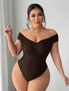 SHEIN SXY 大码女士性感露肩交叉褶皱连体衣，适合街头、休闲、性感、日常旅行、购物、约会等场合，穿着清爽舒适，易于搭配，显瘦，凸显身材，修饰身形。 - 咖啡棕 - 查看 3