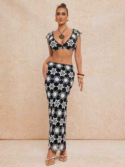 Lumalex Spring Summer Women's Floral Print Cropped Top And Fitted Mini Skirt 2-Piece Set, Fashionable Vacation Outfit This Garment Effortlessly Transitions From Beach Strolls To Weekend Gatherings And Celebratory Dinners, Embodying The Charm Of Quiet Luxury And Striking Party Flair Whether At Birthday Bashes Or Fashionable Soirées