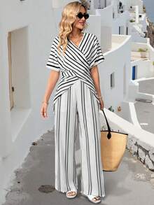 SHEIN Holidaya 女士优雅休闲度假条纹两件套 - 灰色 - 查看 3