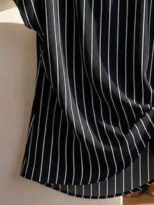 Franclia Women's All-Over Print V-Neck Front Tie Casual Short Sleeve Shirt - Black and White - View 6