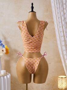 Bellisia Bộ bikini 2 mảnh dành cho nữ mùa xuân/hè, họa tiết retro mới, cổ chữ V sâu, dây rút, lưng nhún, gồm áo hai dây và bikini tam giác. Bộ đồ bơi 2 mảnh, đồ bơi liền thân cho nữ, đồ bơi yoga, đồ bơi Zestiva, đồ bơi định hình dáng người, trang phục đi nghỉ mát, bộ bikini nữ. - Nhiều màu - Xem 2