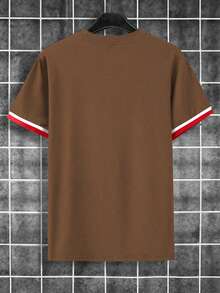 Manfinity Homme Áo thun nam tay ngắn cổ tròn in họa tiết tối giản - màu nâu - Xem 2