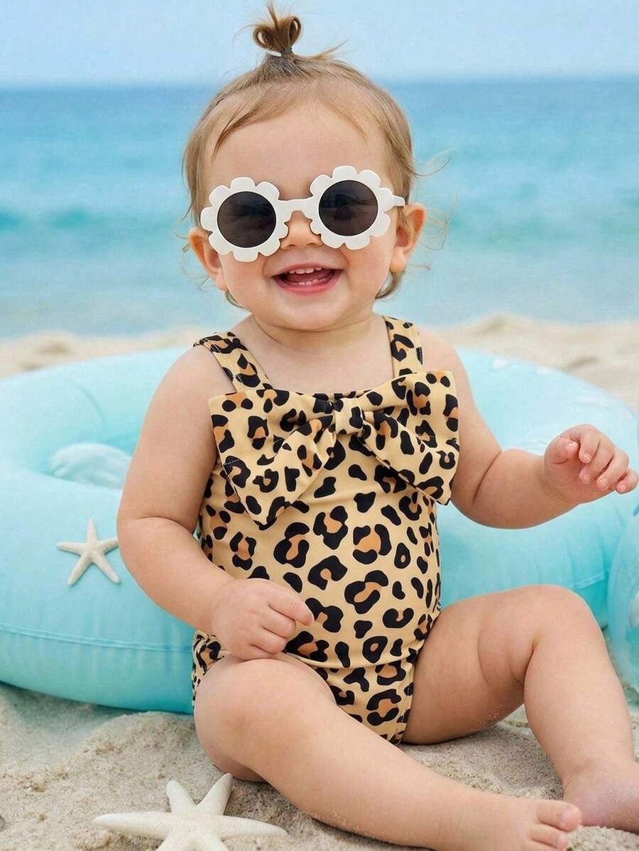 SHEIN Baby Girl Leopard Print Casual Beach Vacation Romper Swimsuit Baby Leopard Swimsuit Toddler Leopard Print One Piece Swimsuit Animal Print Bathing Suit Toddler Leopard Print Toddler Bathing Suit - Brown - View 1