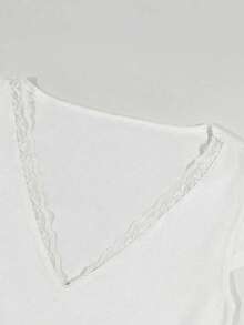 Rina Fox Women's Deep V-Neck Lace Trim Fitted T-Shirt,All White Summer Seksi Chic Night Out Casual Short Sleeve Cotton Soft Retro Simple Top,Versatile - White - View 4