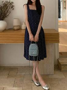 K-Vae Đầm midi nữ cổ vuông chấm bi vintage, thắt eo tôn dáng, chân váy xòe, phong cách thanh lịch Pháp, thích hợp cho các buổi hẹn hò. - Màu xanh hải quân - Xem 3