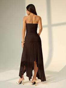 SHEIN PETITE 女士不对称下摆荷叶边无肩带连衣裙，适合约会和婚礼季，夏季女士连衣裙 - 棕色 - 查看 4