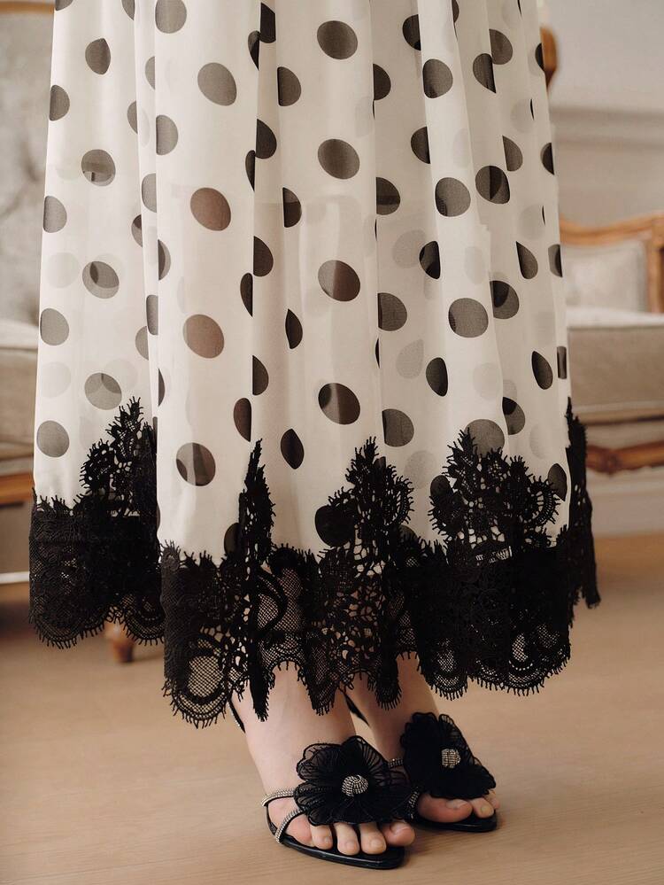 Spring/Summer New High-Quality Standard Size Women's Fashion Vintage Sweet Polka Dot Elastic Waist Tiered Skirt, Lace Trim, Flattering Fit For Commute & Date