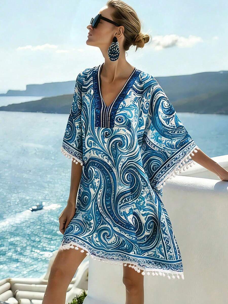 Breezaya 蓝色夏日连衣裙，夏季度假装，女士连衣裙，休闲连衣裙，波西米亚风，宽松版型，花卉图案，V领，蝙蝠袖，白色绒球流苏下摆，女士连衣裙，沙滩度假连衣裙，蓝色连衣裙，女士花卉连衣裙，女士流苏连衣裙，女士度假连衣裙，沙滩连衣裙。卡夫坦沙滩连衣裙，沙滩装罩衫，女士沙滩罩衫，度假装，女士度假连衣裙，女士泳装，女士罩衫，女士夏季连衣裙，女士沙滩罩衫，女士休闲连衣裙 - 藍色 - 查看 1