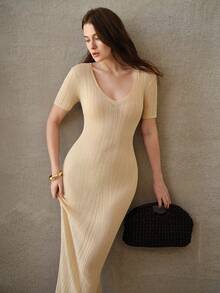 MOTF PREMIUM V领短袖修身针织连衣裙，春夏款 - 杏色 - 查看 6