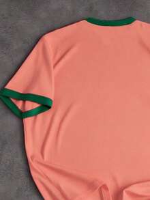 Manfinity Homme Áo thun nam Manfinity Hypemode phối màu, màu xanh lá cây và vàng, họa tiết thể thao bóng đá Brazil và chữ in nổi bật, tay ngắn phối màu tương phản. - trái cam - Xem 5