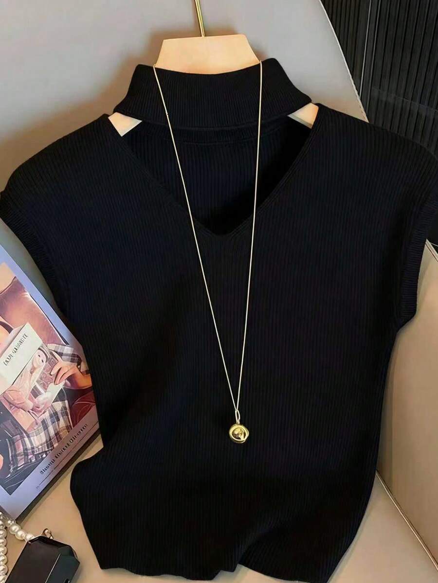 Resyla Women's Solid Color V-Neck Knit Casual Ribbed Pullover Sweater - Black - View 1