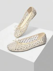 MOTF PREMIUM 女士新款欧美时尚网面水钻蝴蝶结小方头平底鞋，百搭舒适轻便，简约芭蕾舞鞋，优雅仙气风格 - 米色 - 查看 6