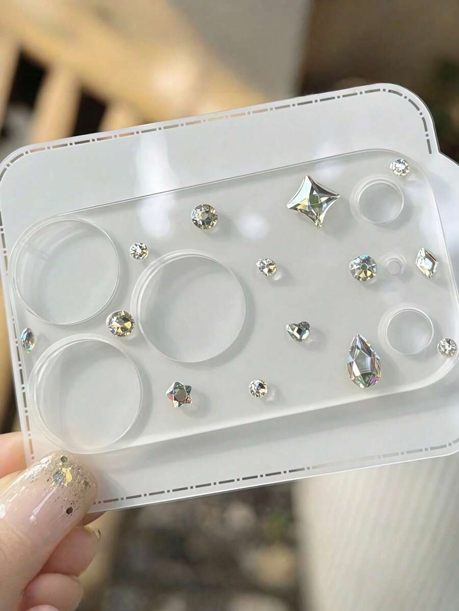 1pc Cute Y2K Shiny Heart Diamond Crystal Transparent Camera Lens Protector Film, Compatible With IPhone 17 Pro Max/17 Pro, Soft & Clear, Applicable For Daily, Office, Home Use. This Phone Camera Lens Protector Is Sparkling Crystal, Waterproof, Shockproof, Anti-Fall, Anti-Scratch. - Star - View 1