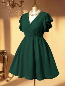 Rometta Vestido envolvente con mangas de mariposa talla grande - Verde Oscuro - Ver 2