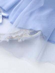 SHEIN 优雅时尚荷叶边珍珠装饰网纱女童连衣裙 - 藍色 - 查看 7