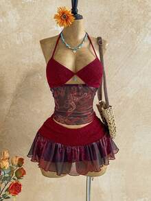 Soleia Set Atasan Halter Berpotongan Motif Kacang Mete dan Rok Mini untuk Liburan Wanita - Burgundy - View 7