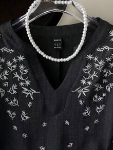 SHEIN Franclia 女士休闲刺绣翻领短袖衬衫 - 黑色 - 查看 7
