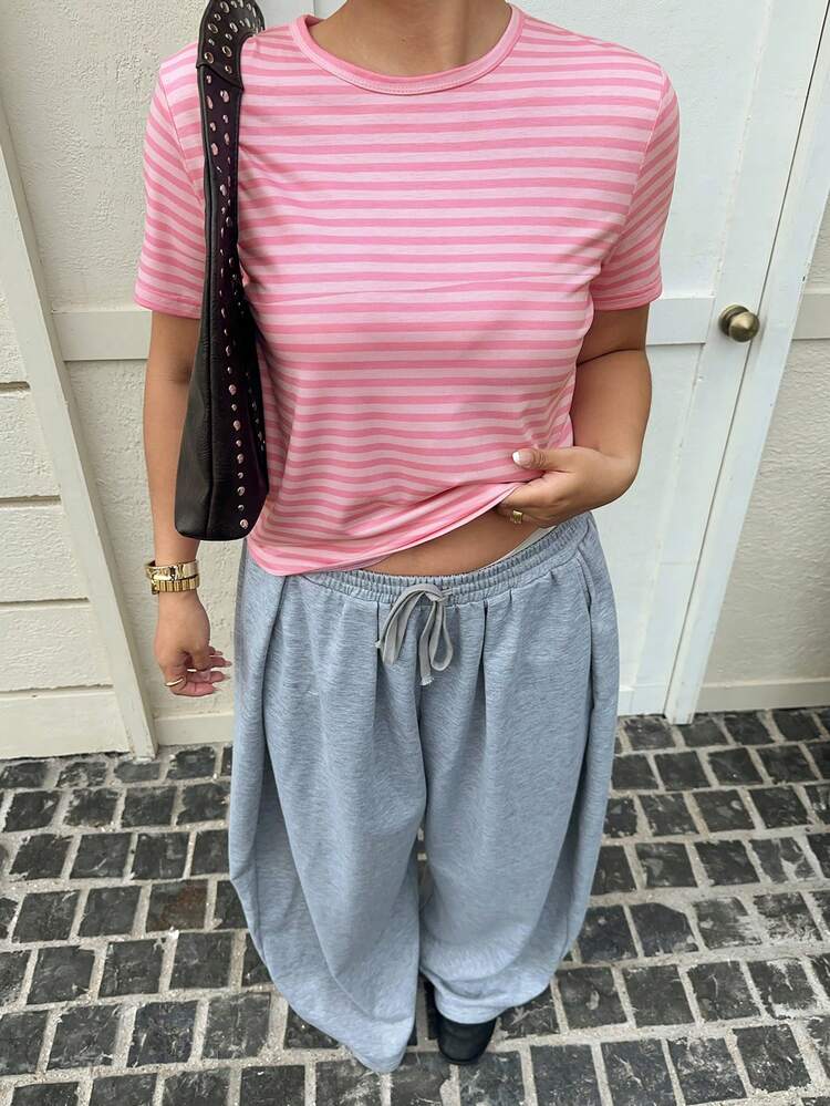 Dazy Plus Casual Round Neck Pink Striped Loose Fit Plus Size Women's Short Sleeve T-Shirt, Spring/Summer