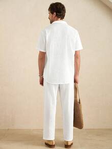 Core Aspect 男士休闲度假通勤简约纯色V领短袖上衣和长裤套装，春夏秋季 - 白色 - 查看 2