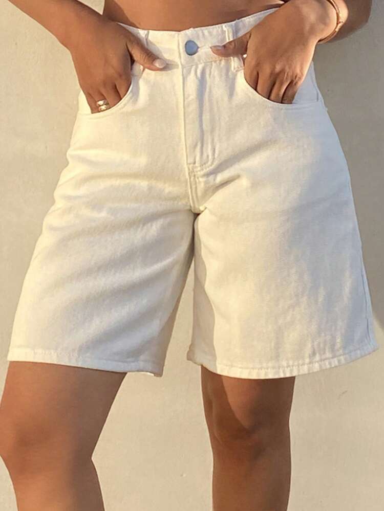 Women's Regular Mid-Waist Casual Vacation Style Denim Shorts Jorts Summer