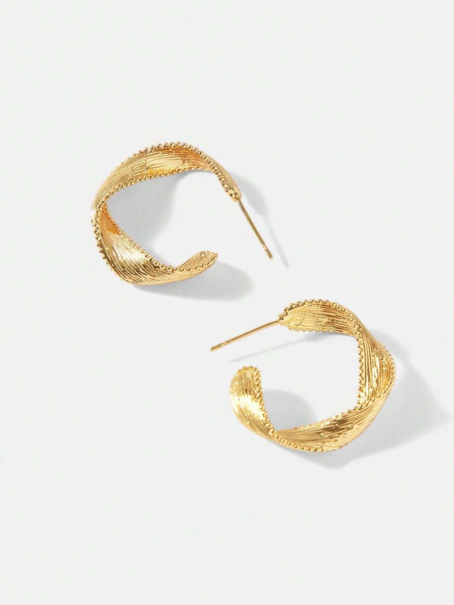 MOTF PREMIUM PRE18K镀金几何C形扭曲简约气质耳环 - 金黃色 - 查看 2