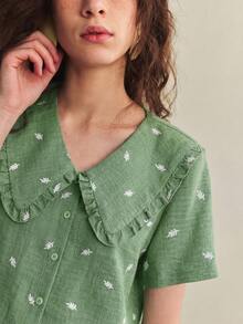 Écloséra Elegant Green Floral Ditsy Print Ruffle Collar Short Sleeve Button-Front Women Blouse,Summer Daily Casual Modern Tea Party Clothes For Ladies - Green - View 2