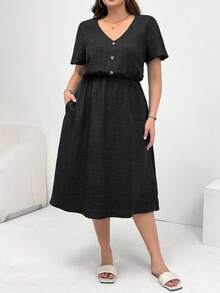 SHEIN Essnce Plus Size Women's Spring And Summer Fashion Casual Loose Comfortable Daily Versatile Slim V-Neck Short Sleeve Waist Blue Mid-Length Dress With Pockets,European Summer,Teacher Outfits For Women,Sun Dress,Simple Style - Black - View 3