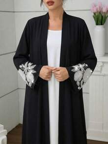 Al Najma 刺绣串珠长袖女式长袍 - 黑色 - 查看 1