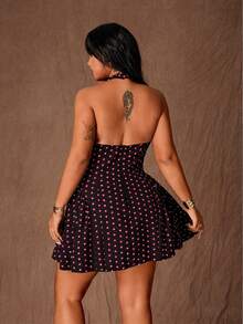 Rustia فستان قصير أنيق بتصميم الكشكشة والنقاط للمرأة البدينة، بتصميم حلقة للرقبة وربطة عنق، قصة A-line مثيرة - الأسود - مشاهدة 2