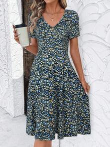 SHEIN Clasi 女士新款时尚优雅V领碎花装饰纽扣中长连衣裙，短袖，适合日常通勤和工作穿着，夏季女士休闲连衣裙，女士夏季度假装，女士春夏优雅连衣裙 - 藍色 - 查看 5