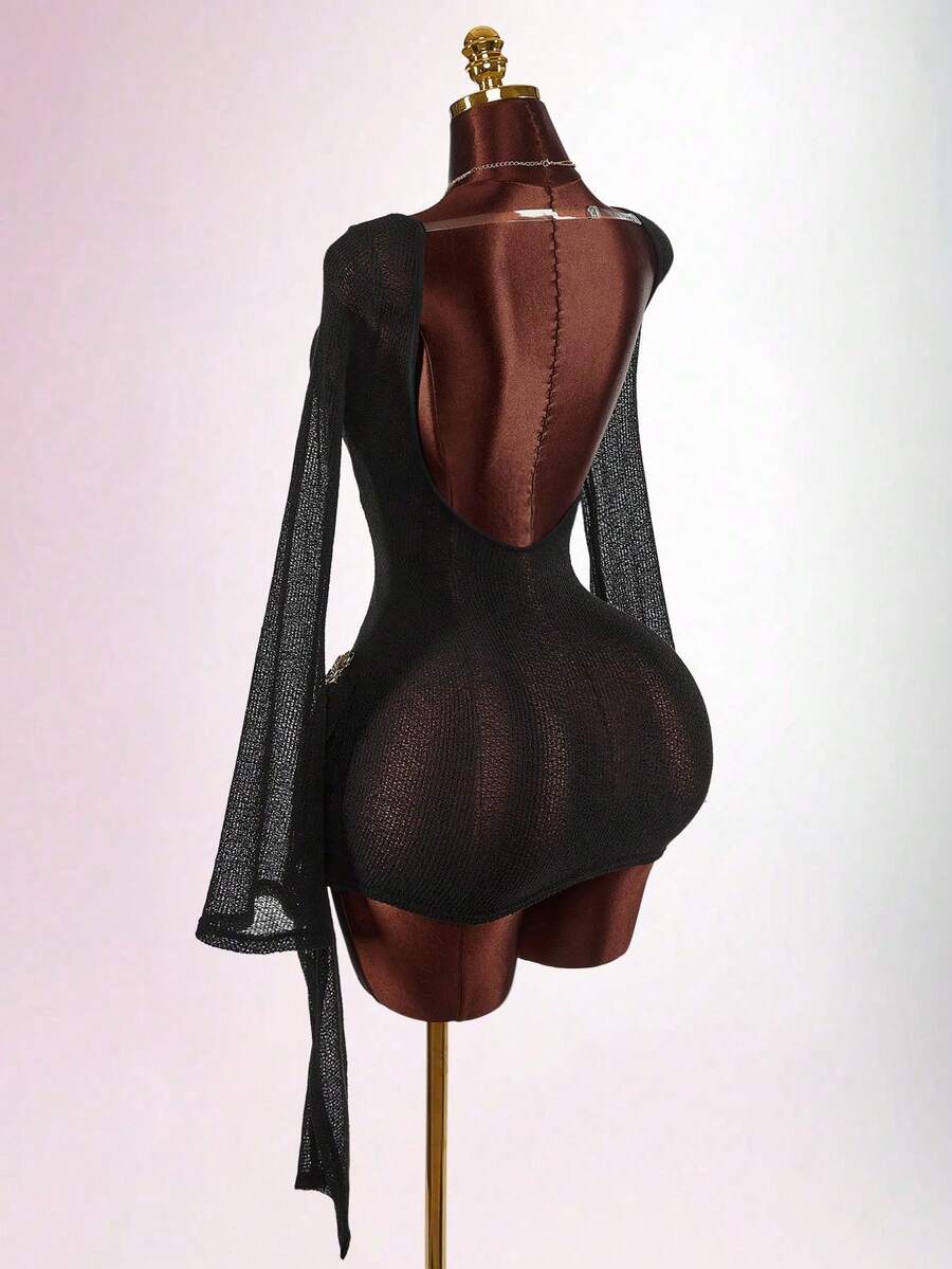 Amplova Vestido mini de cuello alto de manga larga para mujer, vestido casual sexy con espalda descubierta adecuado para picnic y senderismo de primavera - Negro - Ver 1
