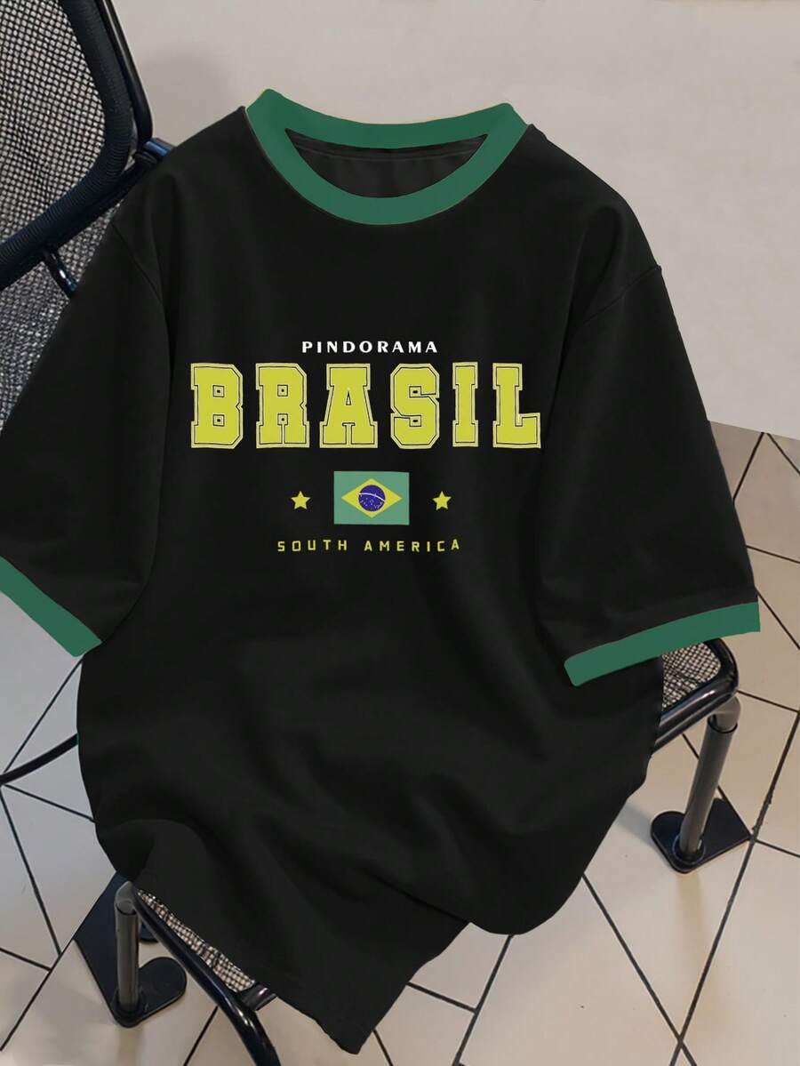 Manfinity Campus Court Áo thun nam Manfinity Hypemode phối màu, màu xanh lá cây và vàng, họa tiết thể thao bóng đá Brazil và chữ in nổi bật, tay ngắn phối màu tương phản. - màu đen - Xem 1