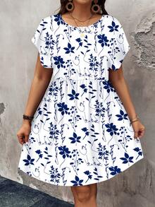 EMERY ROSE Casual Vintage Blue & White Floral Pattern Waist Pleated Loose Round Neck Short Sleeve Plus Size Dress, Suitable For Spring/Summer Vacation - Multicolor - View 4