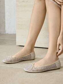 MOTF PREMIUM 女士新款欧美时尚网面水钻蝴蝶结小方头平底鞋，百搭舒适轻便，简约芭蕾舞鞋，优雅仙气风格 - 米色 - 查看 4