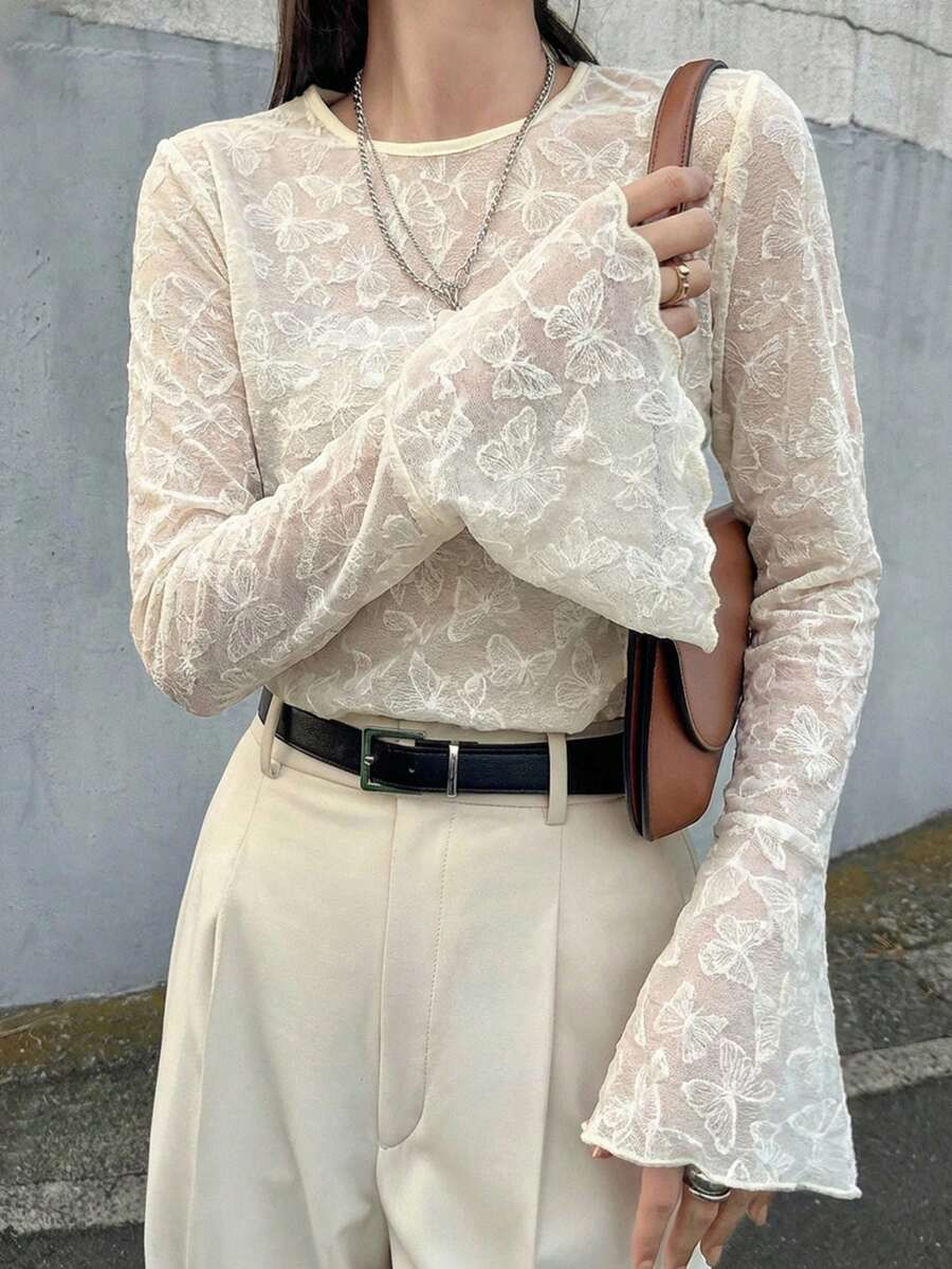 Camiseta casual de mujer de unicolor con cuello redondo, manga acampanada y tejido de encaje ajustado - Beis - Ver 1