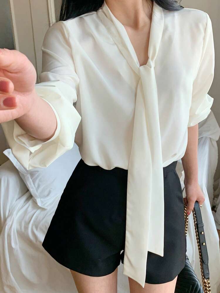 Women's Solid Color Long Sleeve Bow Collar Elegant Blouse