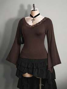 SHEIN ICON 大码女式V领蕾丝拼接喇叭袖T恤 - 棕色 - 查看 9