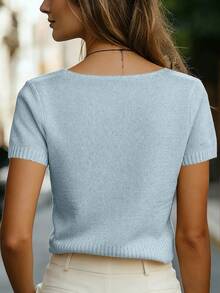 Ellegaria. 女士休闲杏色扭绳V领短袖纯色纹理修身套头针织衫，适合春夏穿着 - 藍色 - 查看 2