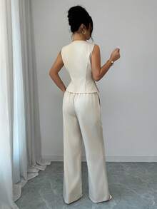 SHEIN Elenzya 女款優雅米白色夏季辦公兩件套，無袖百褶下擺西裝外套與鬆緊腰長褲，通勤下午茶派對專業穿搭 - 卡其色 - 查看 2