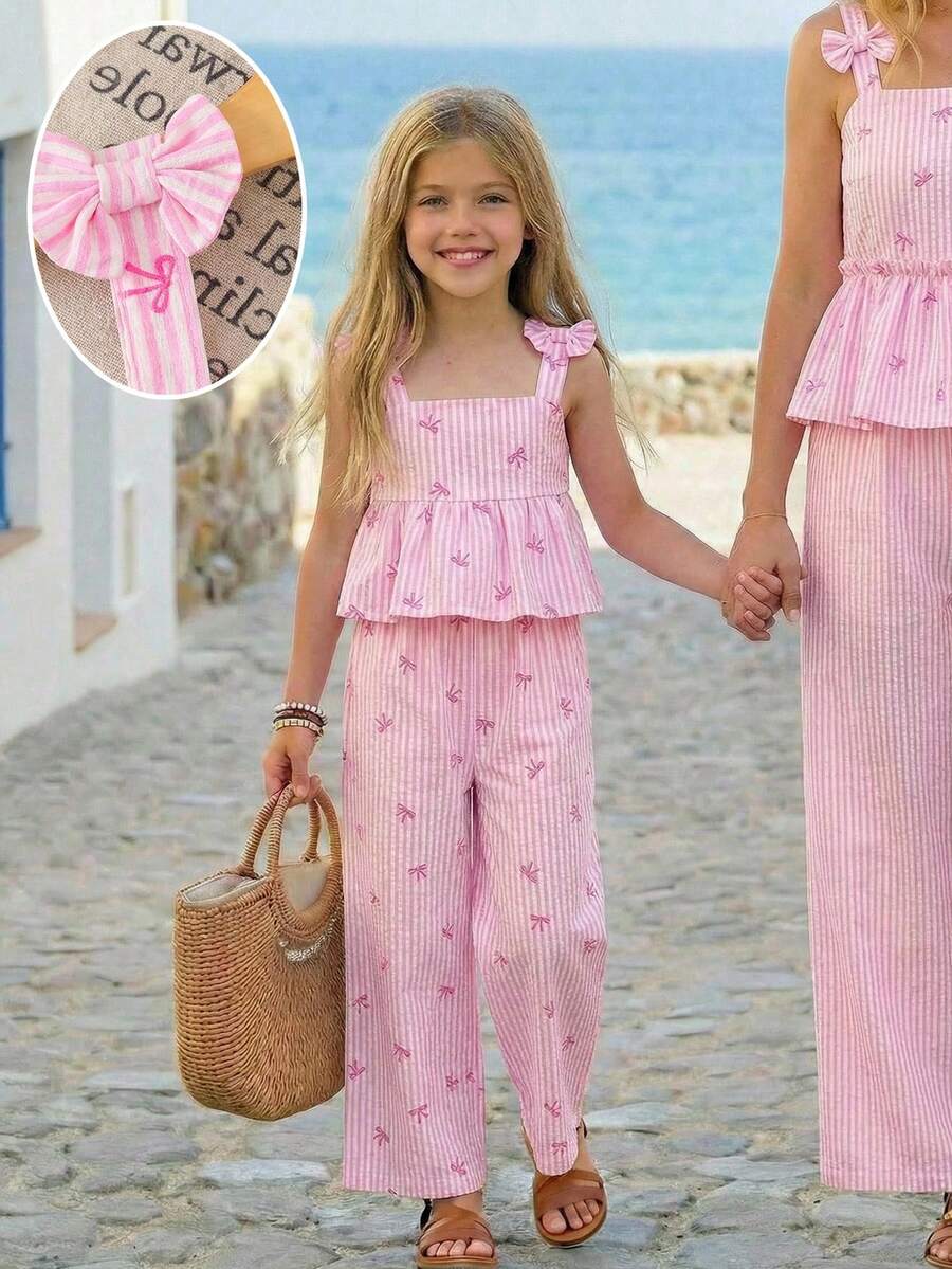 Emery Rose Kids Emery Rose Kids Bộ đồ thể thao thường ngày cho bé gái, thích hợp đi học, nghỉ hè, đi làm, gồm áo hai dây dáng chữ A phối họa tiết, thắt nơ và sọc, kết hợp cùng quần ống rộng cũng phối họa tiết. - Hồng - Xem 1