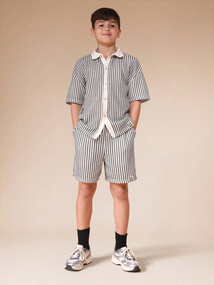 SUMWON 男童钩针条纹纽扣衬衫和配套短裤休闲夏季套装，带领子和短袖 - 黑色 - 查看 6