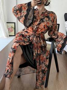SHEIN 成熟优雅缎面吊带裙印花网纱睡袍加大码睡衣两件套 - 黑色 - 查看 4